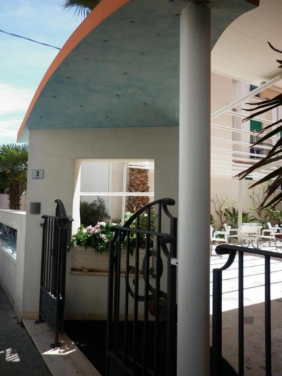 Hotel Cristall Σαν Μπενεντέτο ντελ Τρόντο Εξωτερικό φωτογραφία
